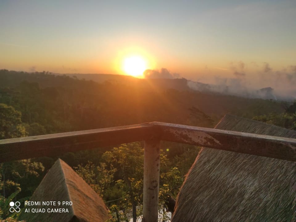 Wanagiri sunset glamping Luxury tent in Bali
