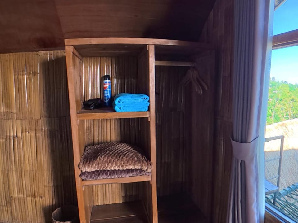 Wanagiri sunset glamping Luxury tent in Buleleng