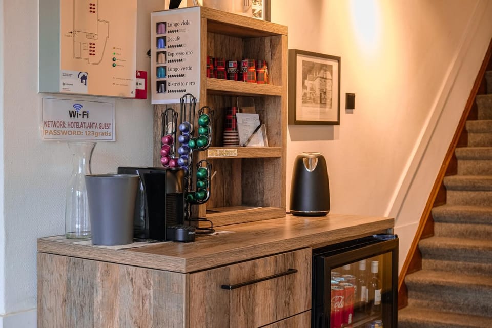 Coffee/tea facilities