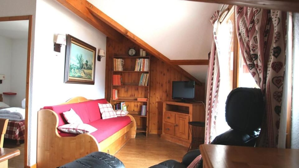 Résidence Parc Aux Etoiles - A204PAE - APPARTEMENT 1 CHAMBRE, BALCON MAE-2324 Apartment in Provence-Alpes-Côte d'Azur