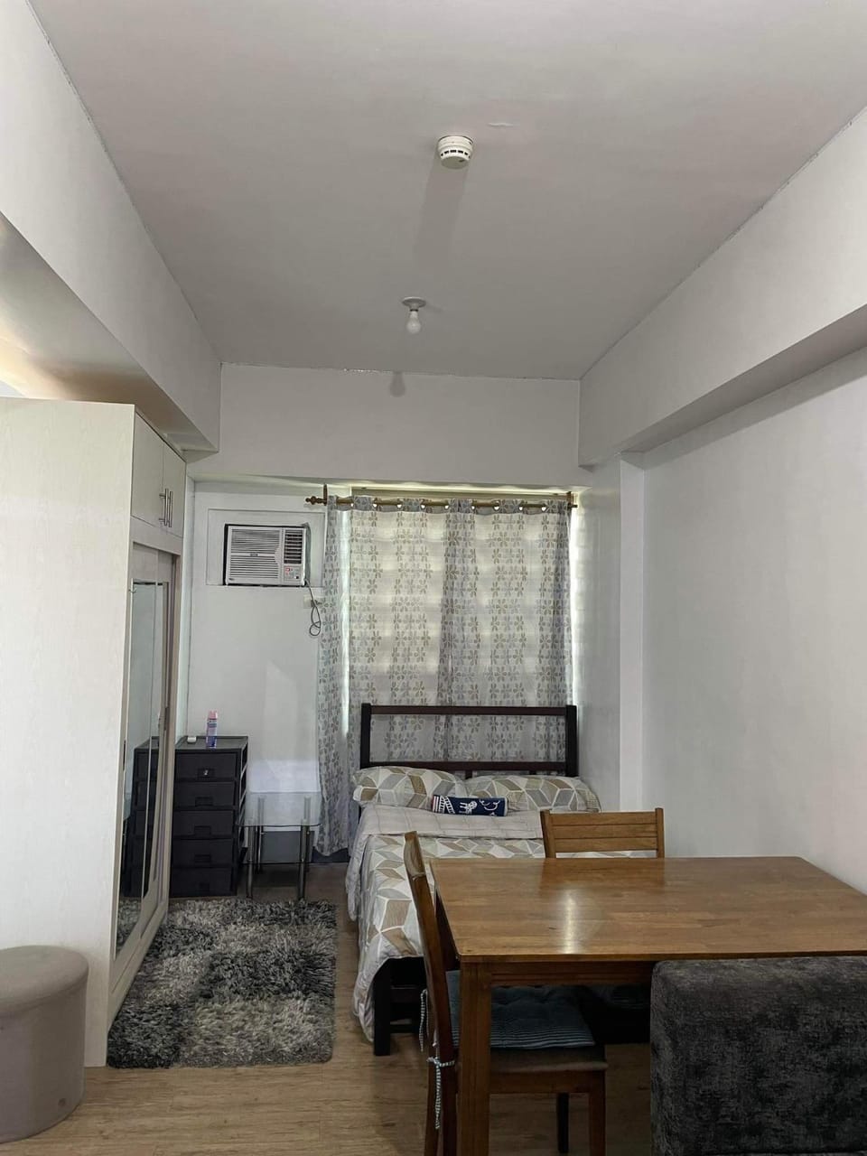 Staycation by tess Apartment hotel in Muntinlupa