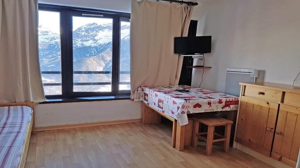 Résidence Pendine 1 - P404 - APPARTEMENT 3/4 PERSONNES EN CENTRE STATION MAE-8554 Apartment in Provence-Alpes-Côte d'Azur