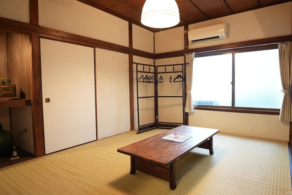 つばめ荘 Tsubamesou 尾道駅から徒歩と渡船で15分 情緒あふれる尾道ステイ 鍵付き駐輪場と駐車場あり supported by COCOSTAY House in Hiroshima Prefecture