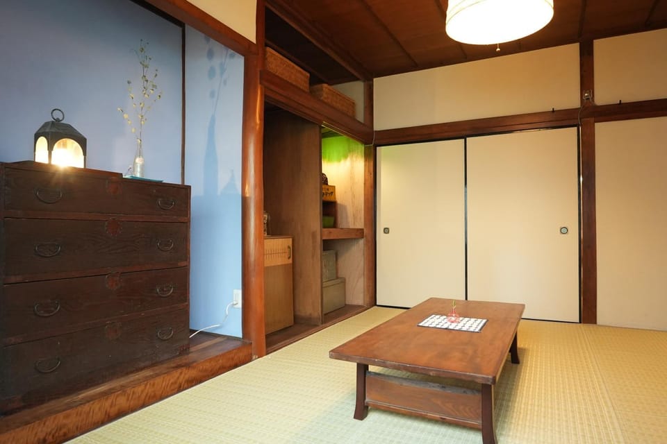つばめ荘 Tsubamesou 尾道駅から徒歩と渡船で15分 情緒あふれる尾道ステイ 鍵付き駐輪場と駐車場あり supported by COCOSTAY House in Hiroshima Prefecture