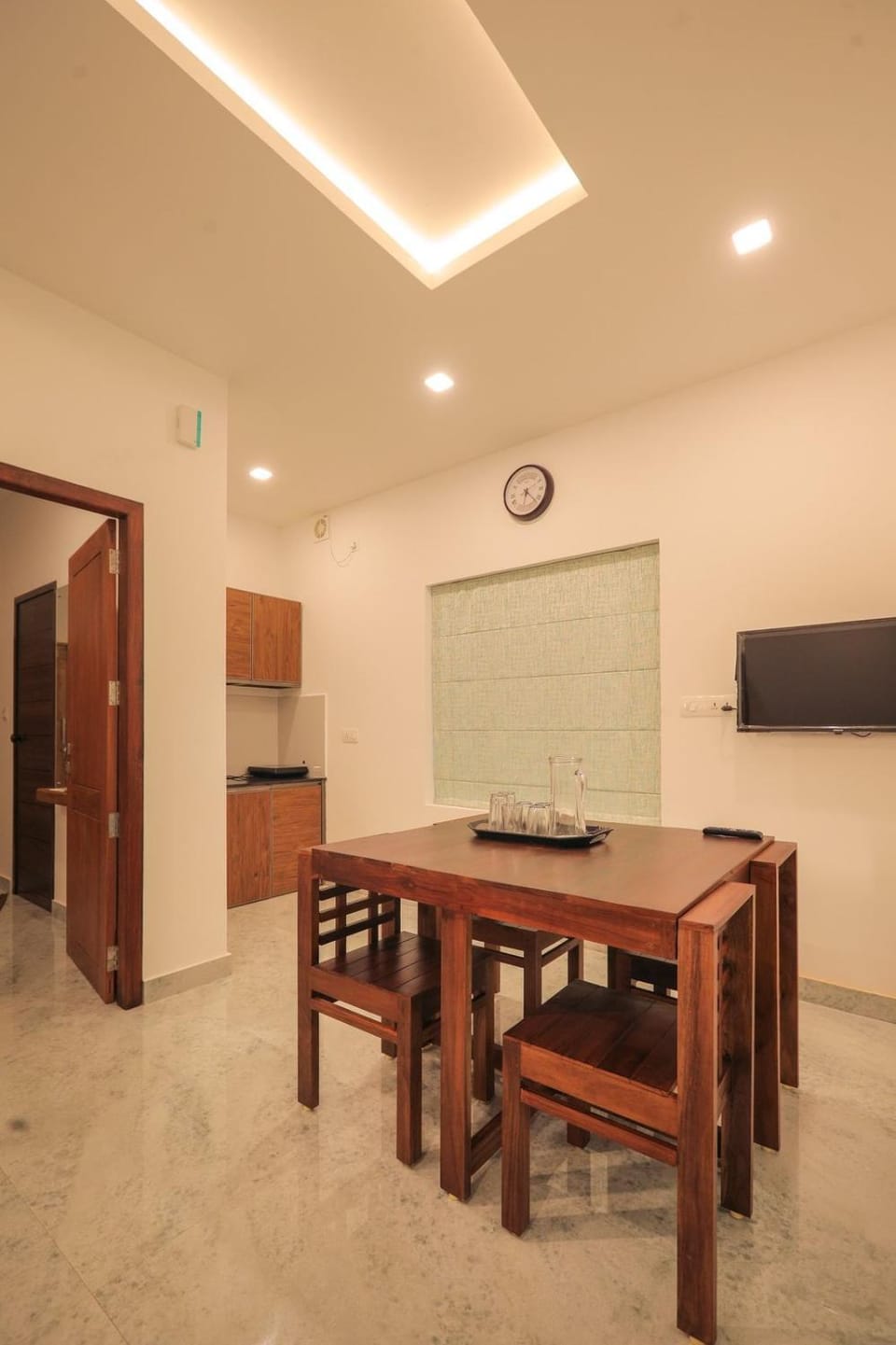 TV and multimedia, Dining area