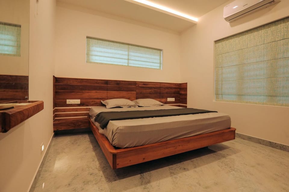 Bedroom, air conditioner
