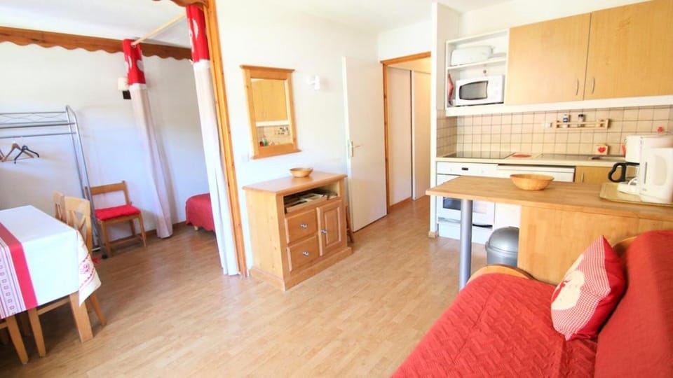 Résidence Parc Aux Etoiles - C307PAE - APPARTEMENT 2 CHAMBRES AVEC BALCON MAE-8724 Apartment in Provence-Alpes-Côte d'Azur