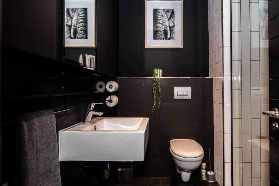 7th Floor Wex1 703 Apartment in Cape Town