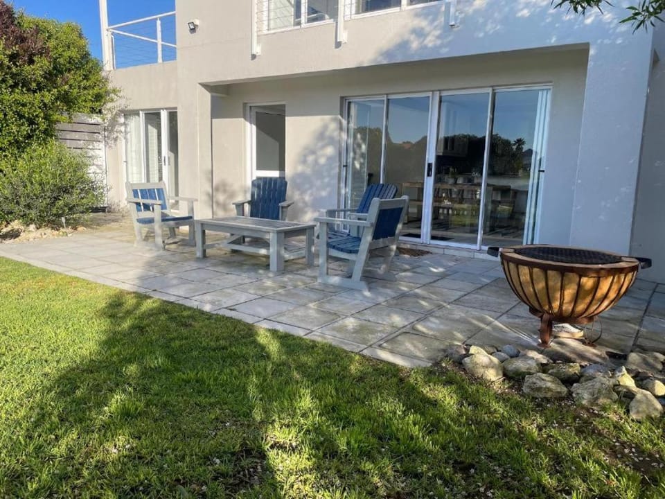 Patio, Balcony/Terrace