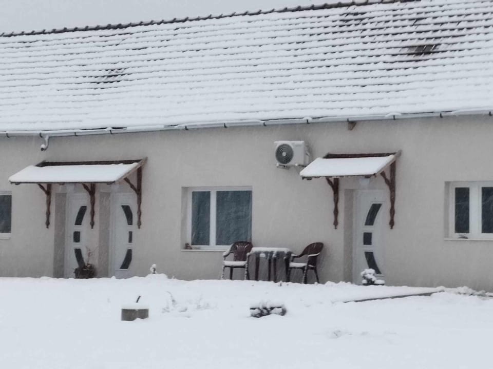 Property building, Winter