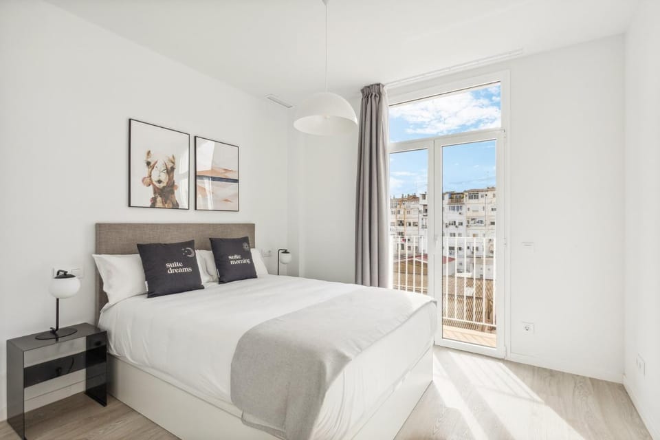 Bed, Balcony/Terrace, Bedroom