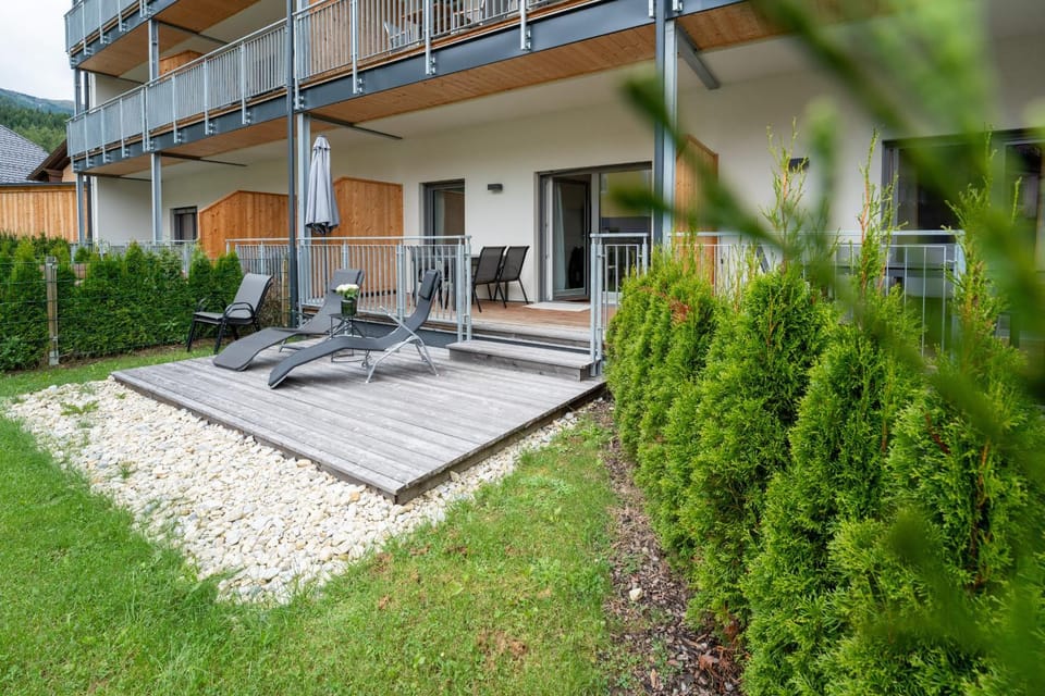 Garden, Balcony/Terrace