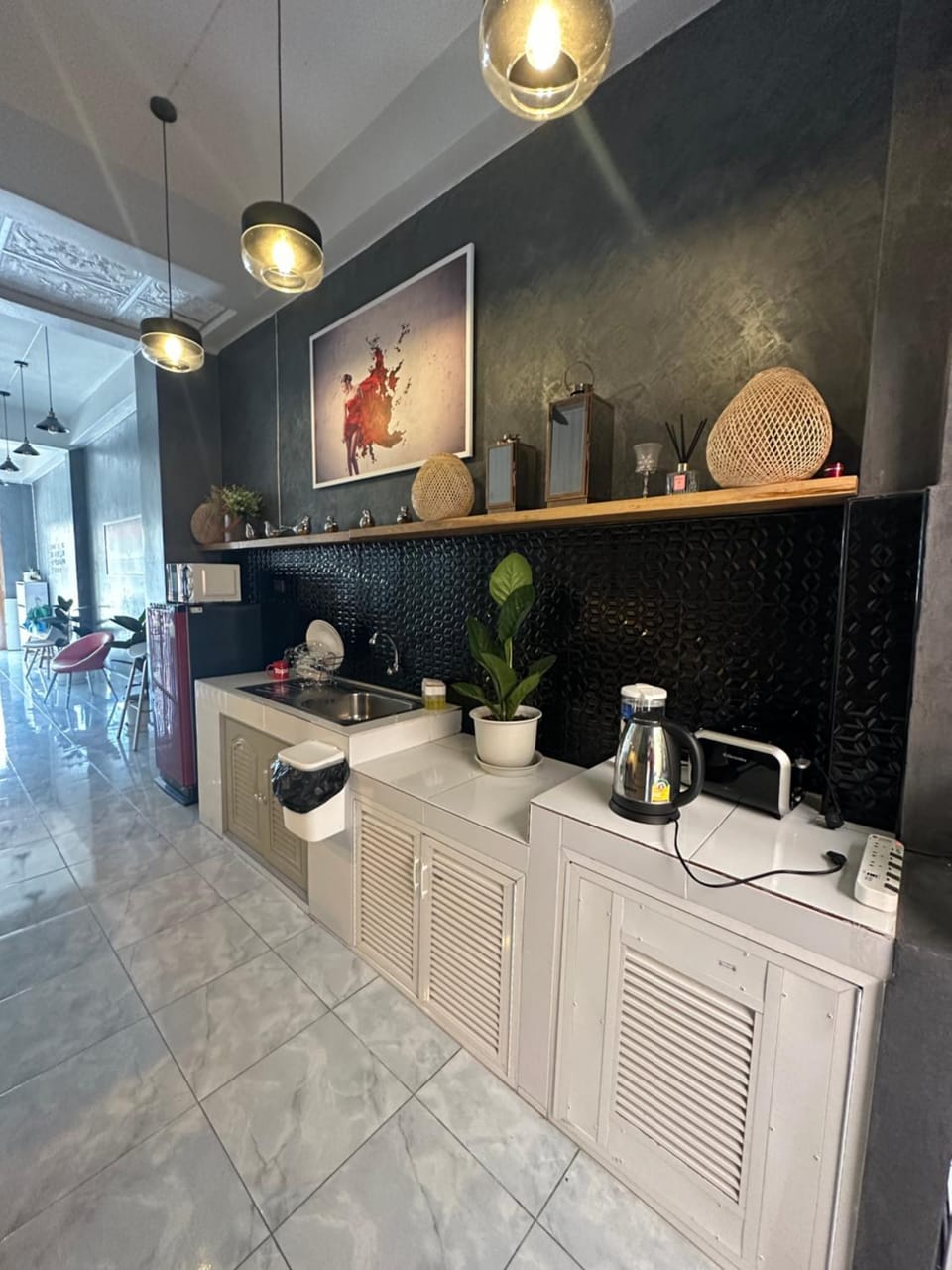Kitchen or kitchenette