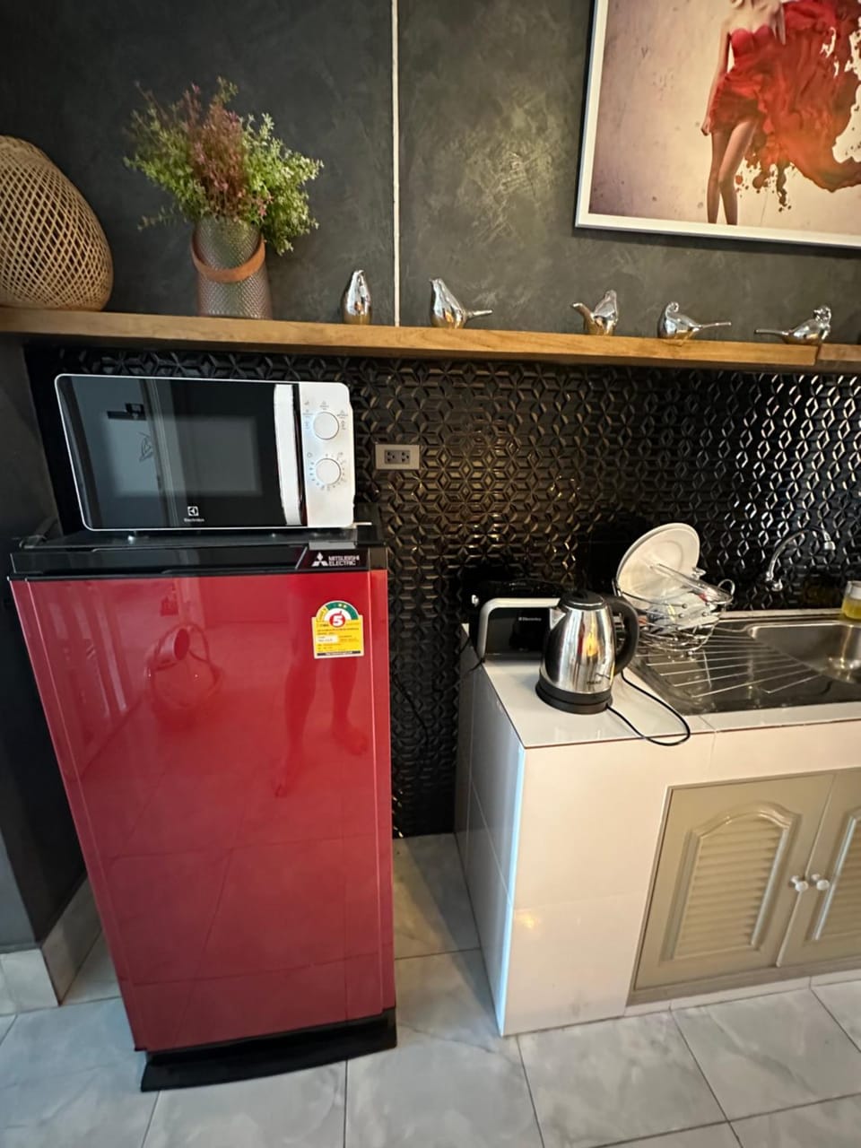 Kitchen or kitchenette