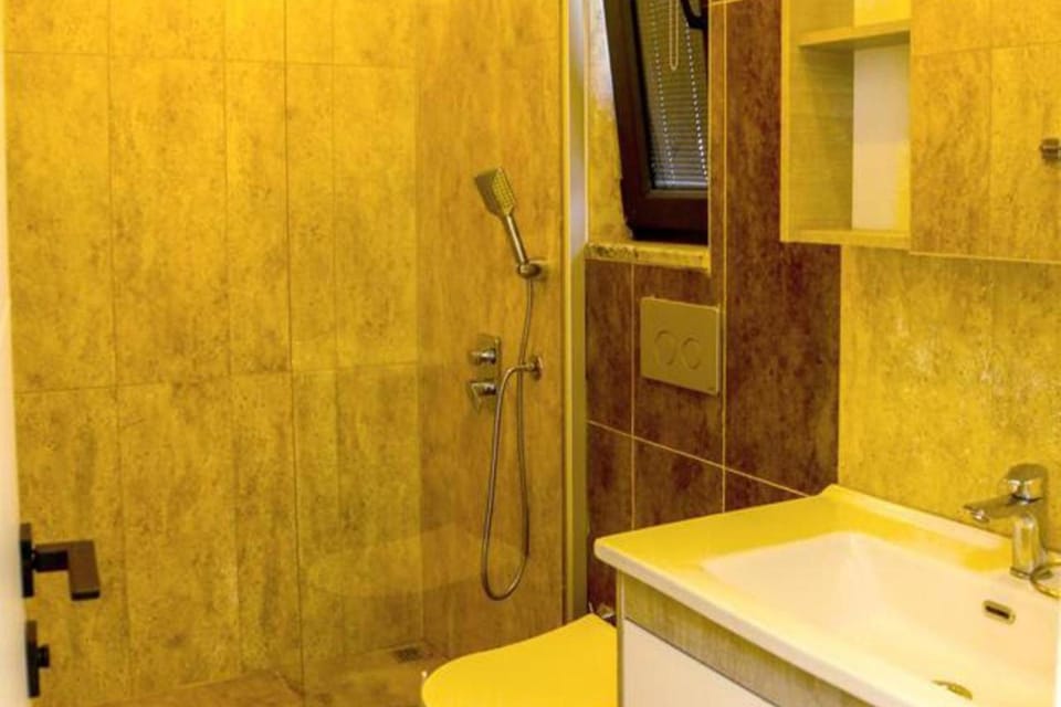 Villa-Sleeps 8-Parking-Pool-Bbq Villa in Dalyan