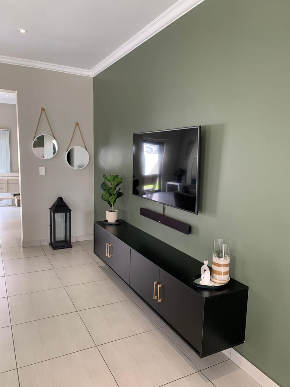 Family Friendly Home House in Cape Town