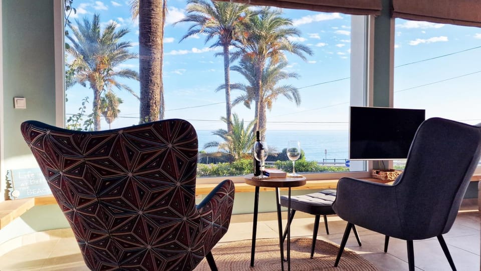 View (from property/room), Living room, Sea view