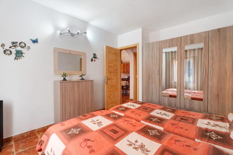 Living room, Bedroom