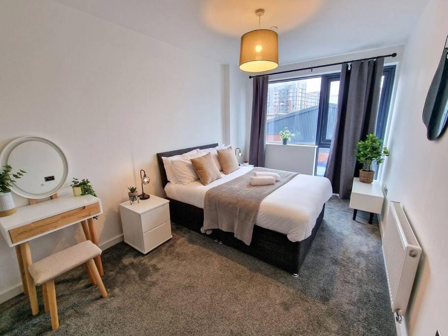 1 Bed Baltic Triangle Flat Liverpool House in Liverpool