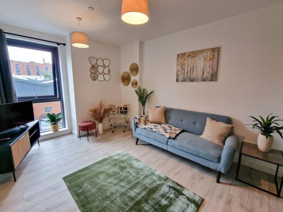 1 Bed Baltic Triangle Flat Liverpool House in Liverpool