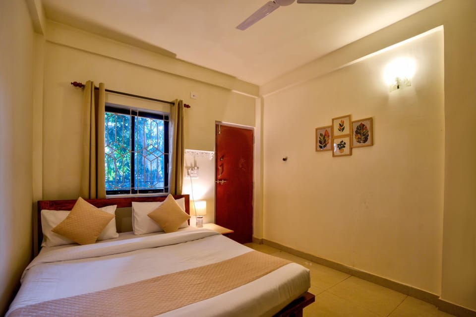 Bed, Photo of the whole room