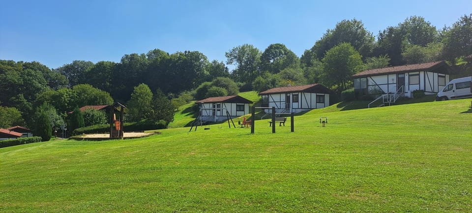 Schmuckkästchen Bungalow 50 House in Hesse