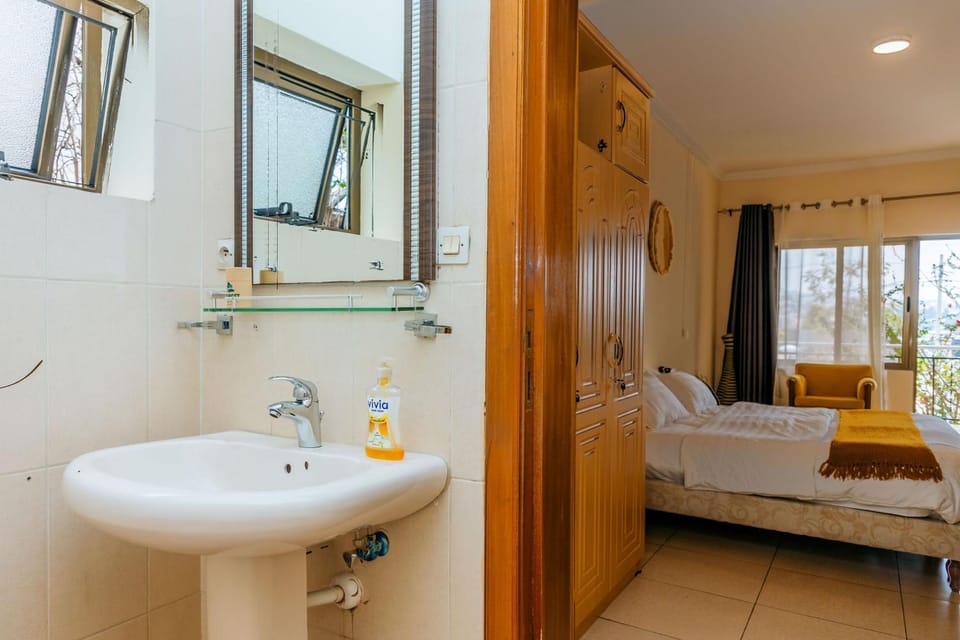 Bathroom, Bedroom