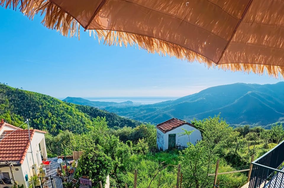 View (from property/room), Mountain view, Sea view