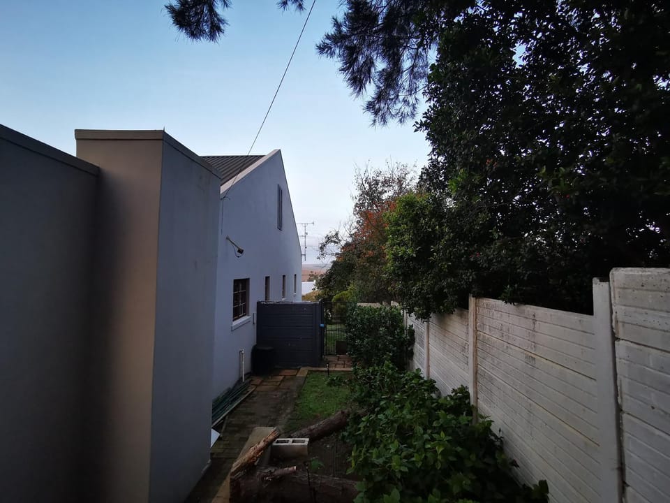 Botrivier's Eden House in Western Cape