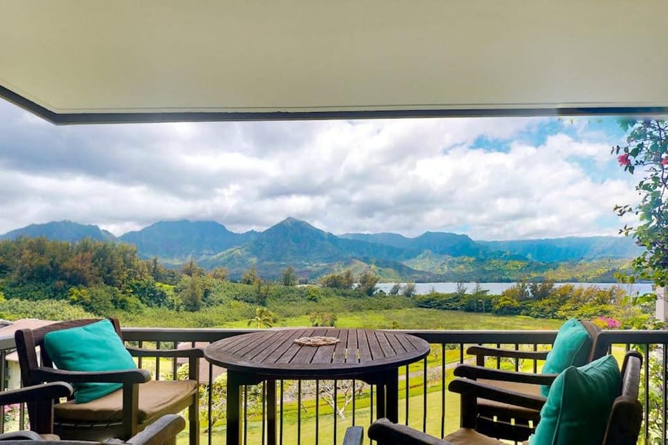 Hanalei Bay Resort 4204 and 5 and 6 Apartment in Princeville