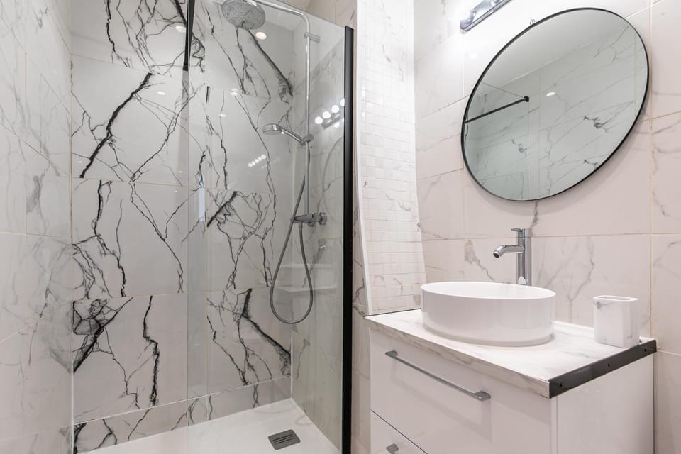 Shower, Bathroom