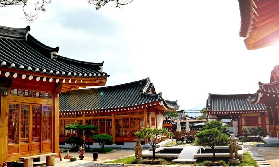 Hwangnamguan Hanok Village Hotel in South Korea