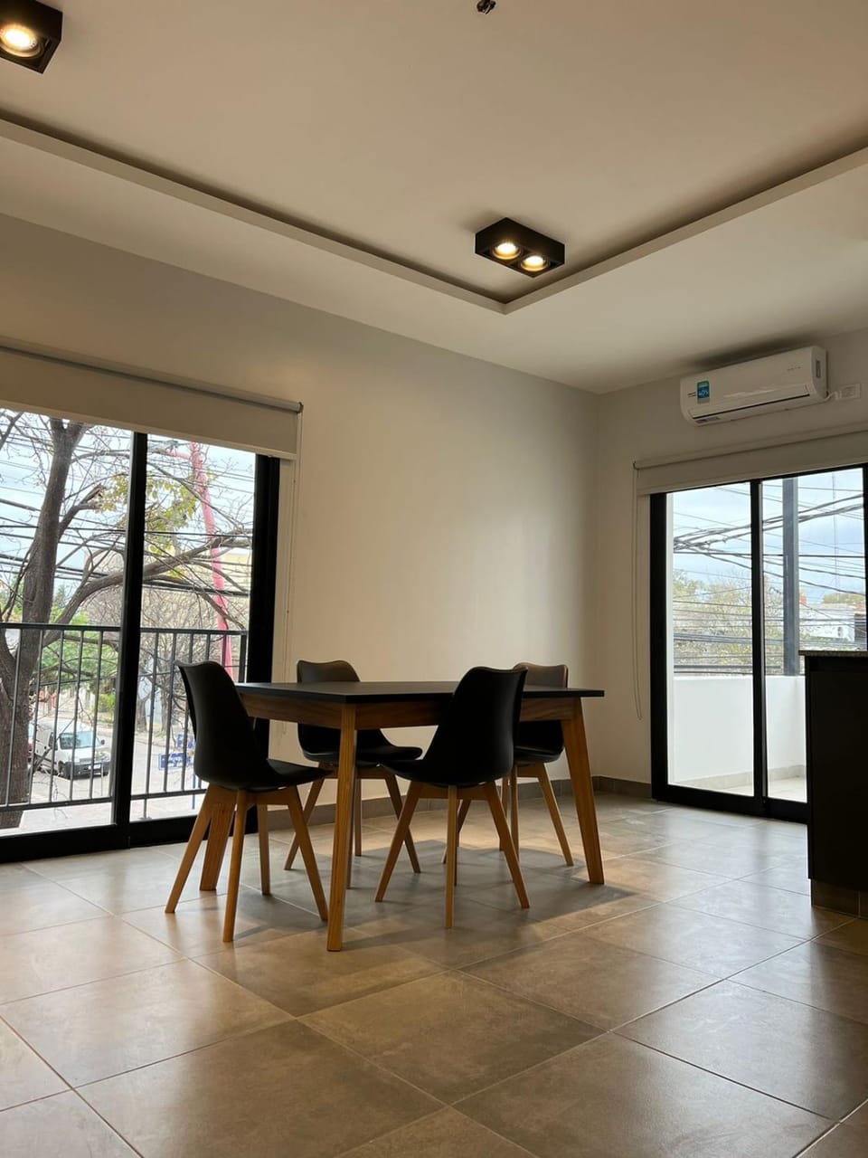 MODERNO DEPARTAMENTO PARA 3-4 PERSONAS, MUY BIEN UBICADO Apartment in Santiago del Estero