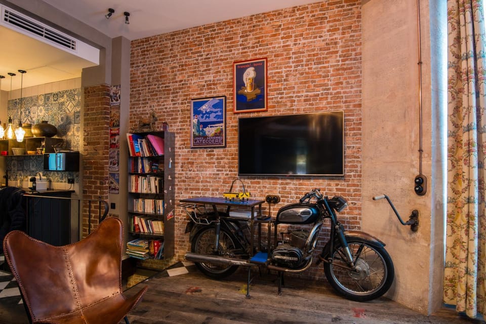 Library, TV and multimedia