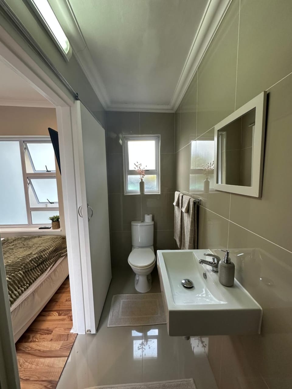 Toilet, Bathroom