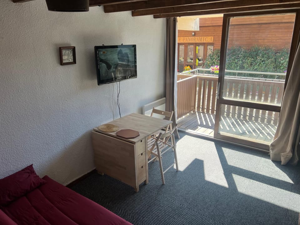 Communal lounge/ TV room, Seating area
