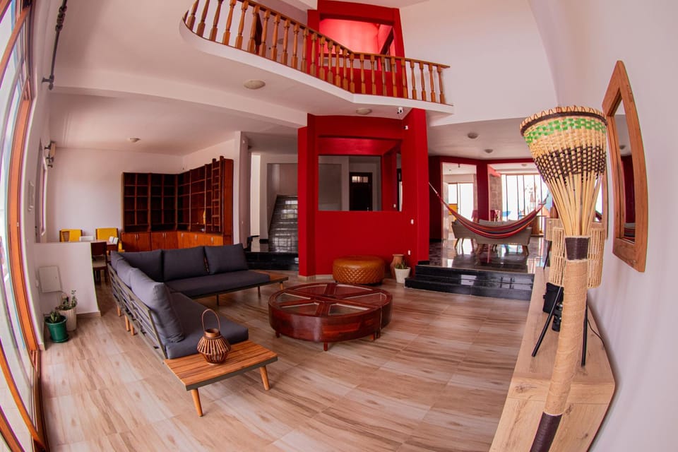 Communal lounge/ TV room, Dining area