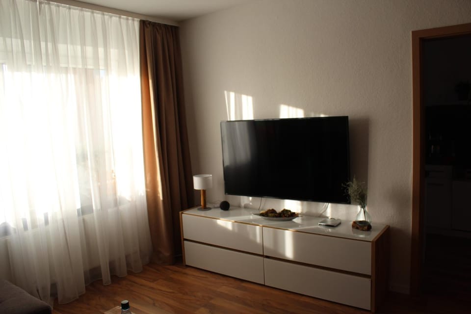 TV and multimedia, Living room, Entertainment, locker