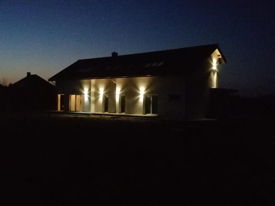 Property building, Night