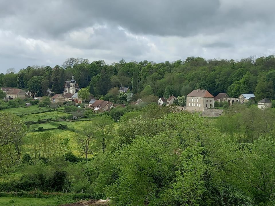 Maison vacances 8 voyageurs House in Bourgogne-Franche-Comté