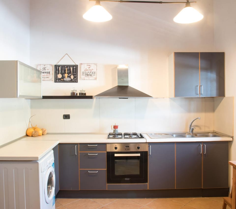 Kitchen or kitchenette, kitchen