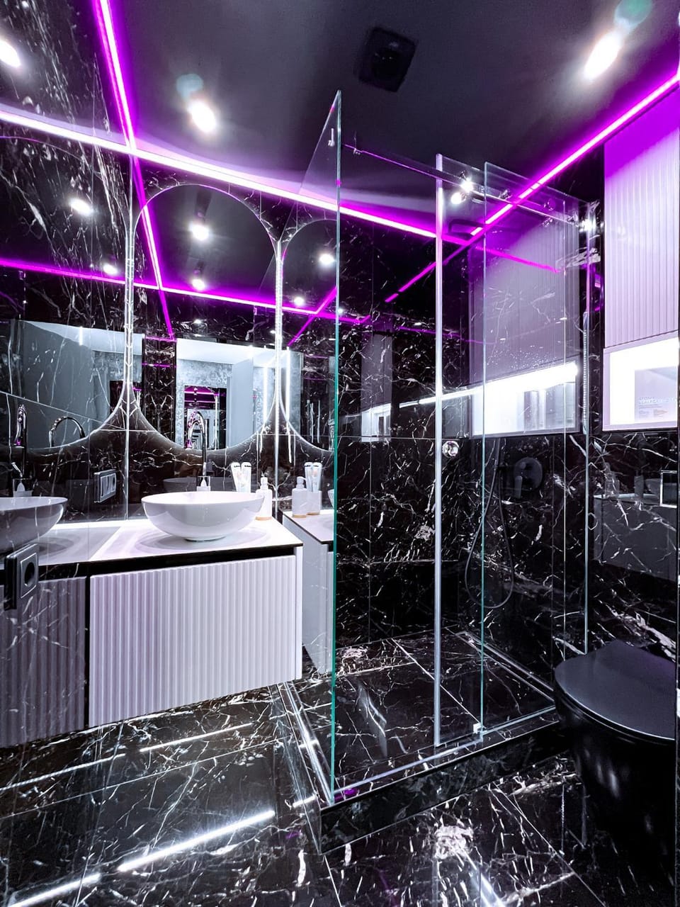 Shower, Bathroom