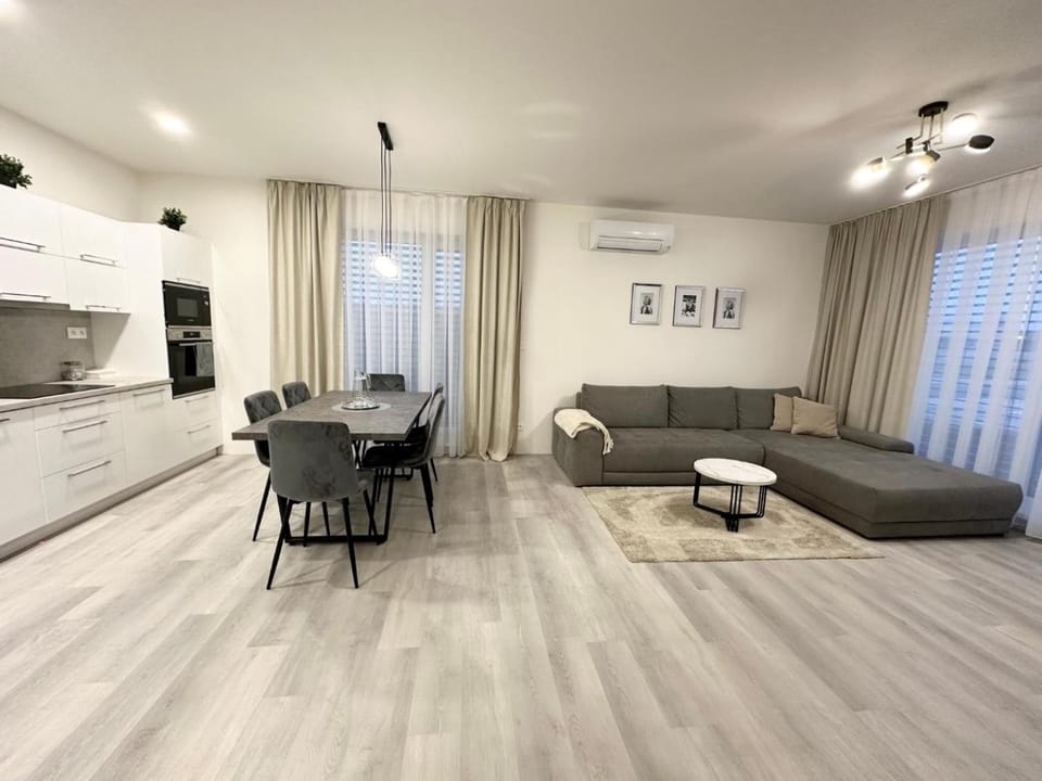 Kitchen or kitchenette, Living room, Dining area