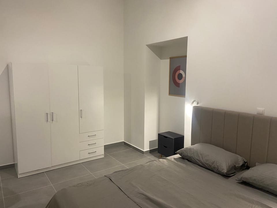Leo's Apartments Apartment hotel in East Attica Regional Unit, Greece