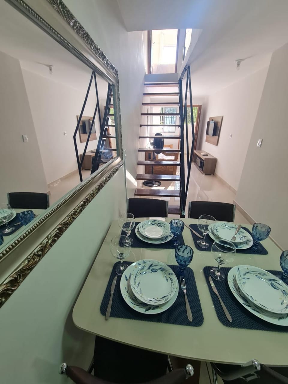 Apt 17 com 2 suítes com ar cond Apartment in Montes Claros
