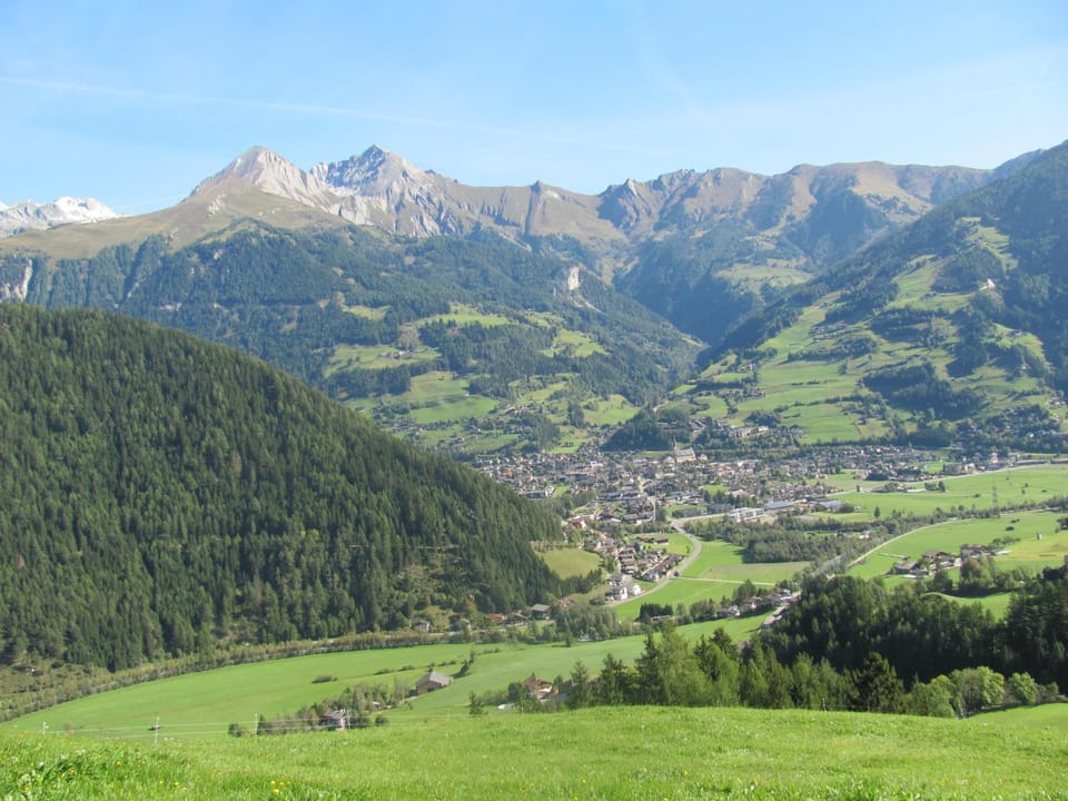 Natural landscape, City view