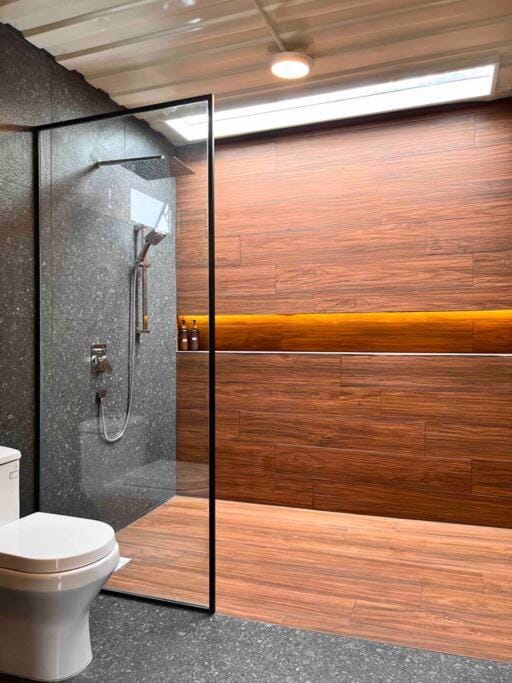 Shower, Toilet, Bathroom