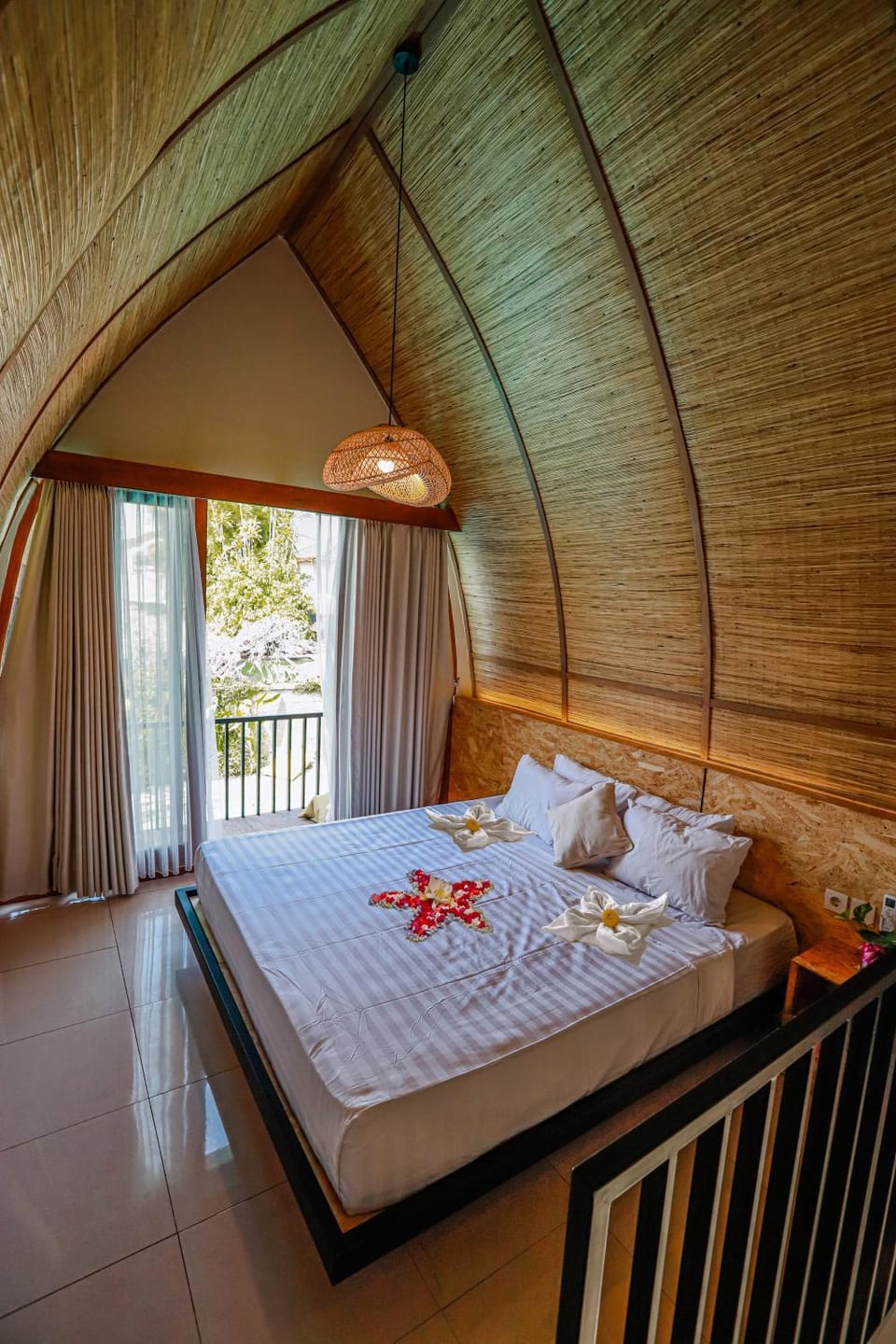 Neo Bintang Bungalow Cafe and Pool Vacation rental in Denpasar
