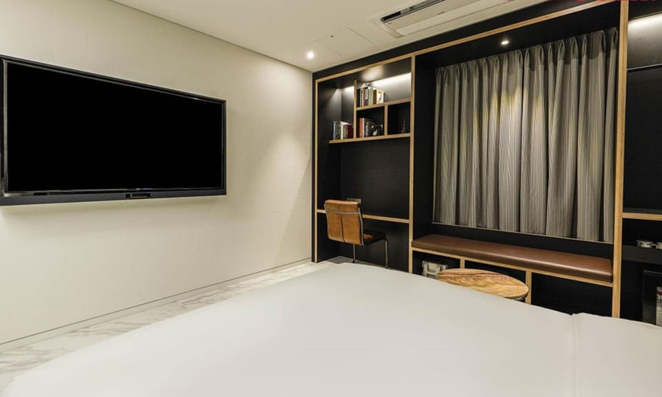 Incheon Guwol Hotel Bay 204 Hotel in Gyeonggi-do