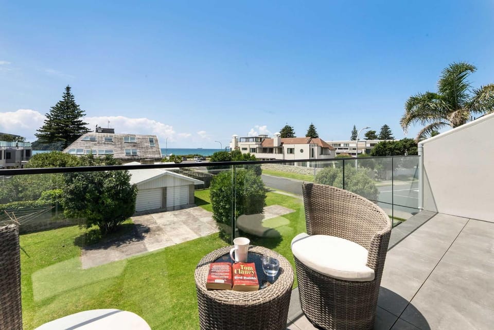 Longbeach Ocean Paradise Apartment in Bay Of Plenty